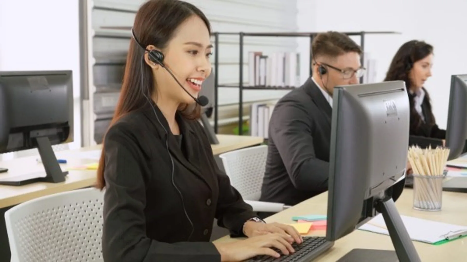 Trung tâm hỗ trợ mcw87 với đội ngũ chuyên nghiệp